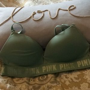Pink bra size 34B